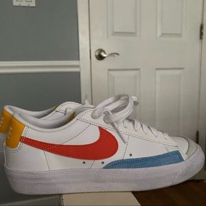 Nike Low Top Blazers Women size 7